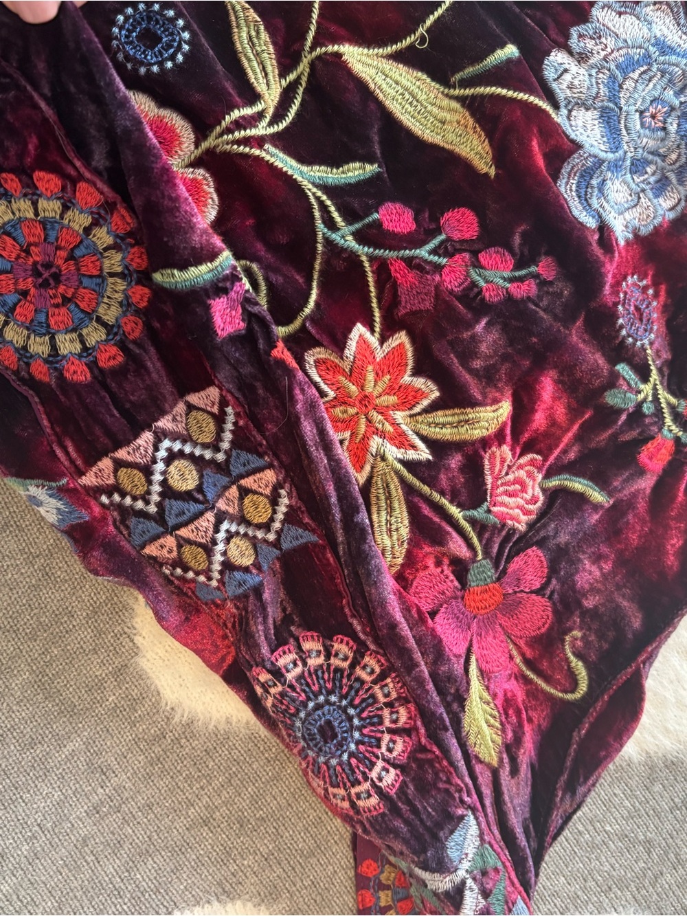 Johnny Was Velvet Tote Bag in Deep purple with Multicolor Embroidery - Picture 8 of 10